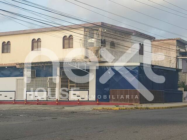 #353 - CASA COMERCIAL para Venta en Maracaibo - V - 1