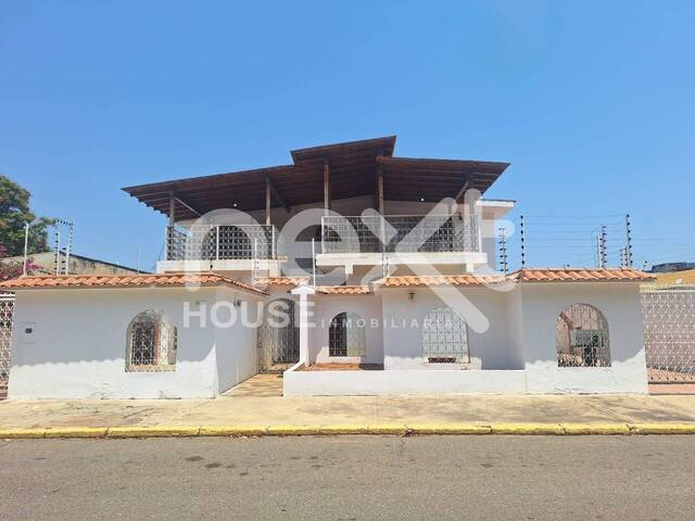 #675 - CASA COMERCIAL para Venta en Maracaibo - V - 1