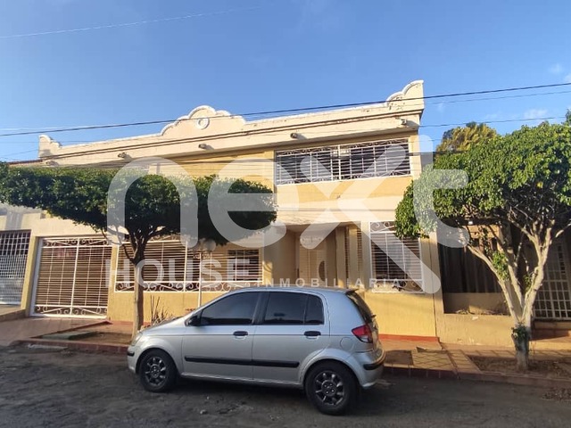 #813 - CASA para Venta en Maracaibo - V