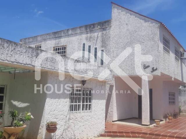 #1048 - CASA para Venta en Maracaibo - V