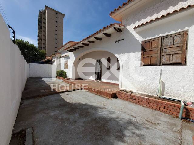 #1193 - CASA para Venta en Maracaibo - V