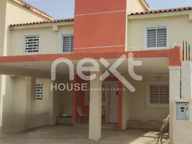 #1243 - TOWNHOUSE para Venta en Maracaibo - V - 1