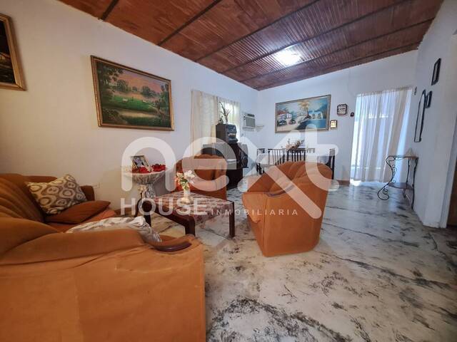 #1308 - CASA para Venta en Ciudad Ojeda - V - 2