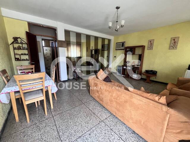 #1463 - APARTAMENTO para Venta en Maracaibo - V - 3