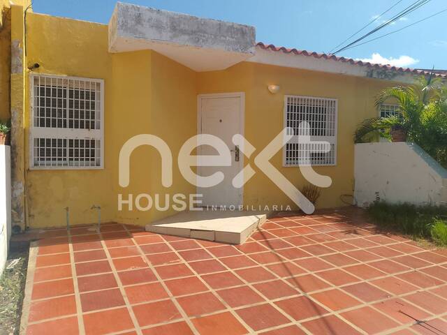 Venta en Santa Fé Villas - Maracaibo